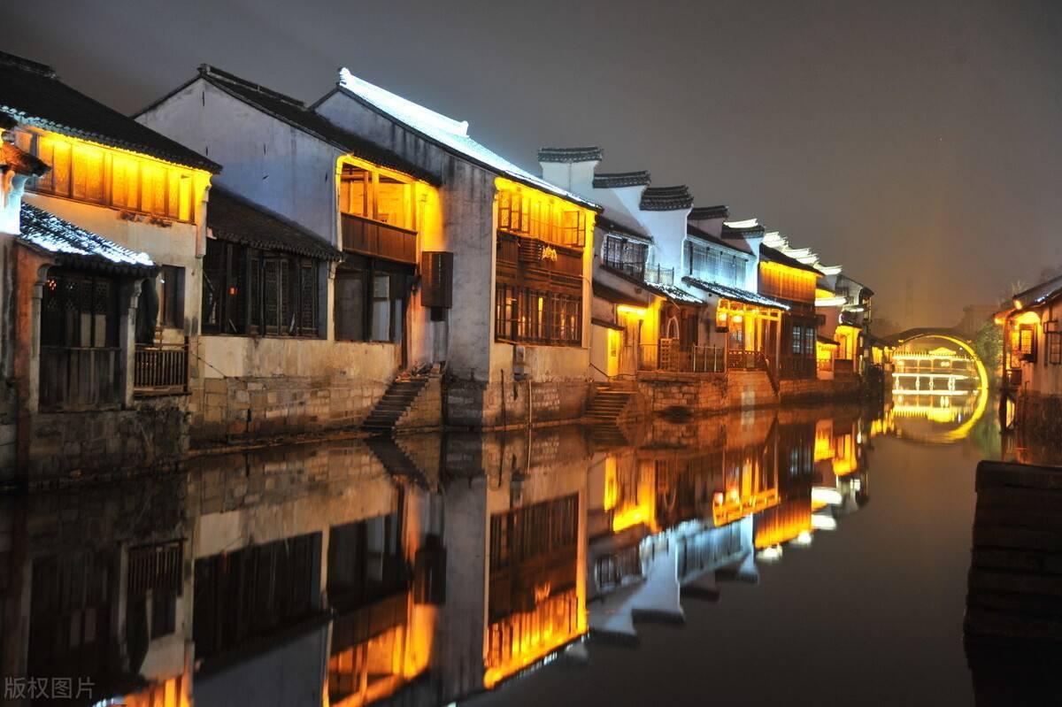 老旧废弃楼房逃脱4